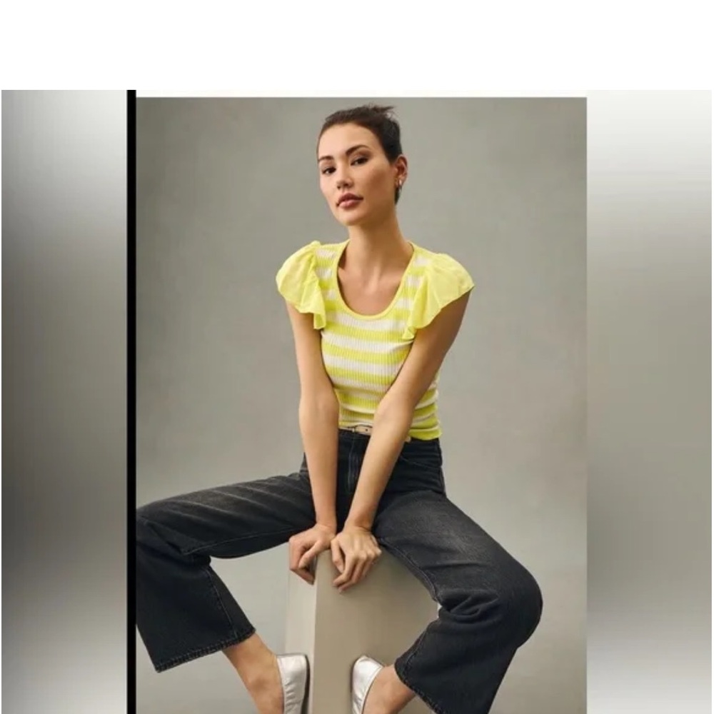 Anthropologie T.La 
Lemon and White Short Sleeve Top